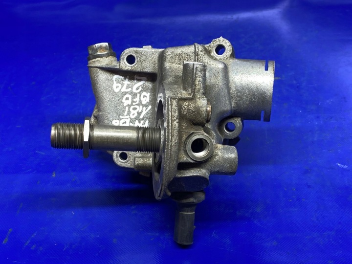 SUPPORT FILTRE HUILES AUDI A4 B7 A4 B5 VOLKSWAGEN 1.8 T BFB 06A115417