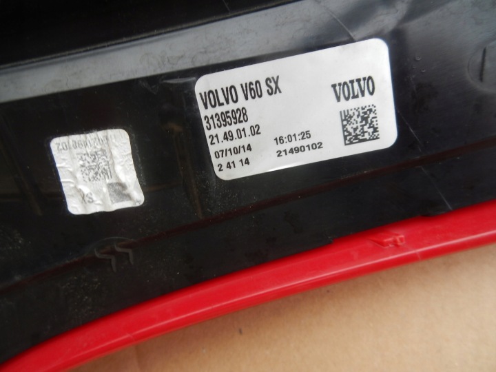 PHARE GAUCHE ARRIÈRE VOLVO V60 14R 13-