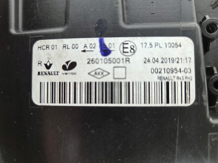 RENAULT TWINGO III LIFT PHARE DROITE LED 260105001R
