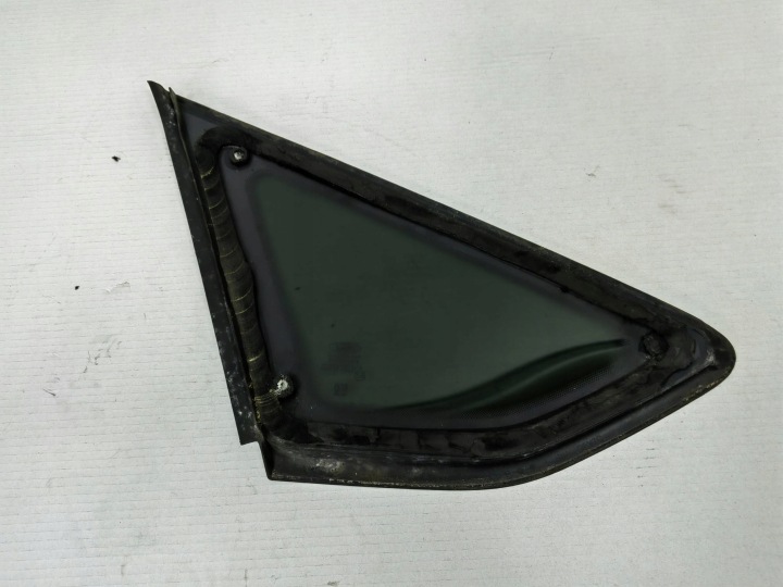 FORD FOCUS MK3 LIFT HAYON 2.0ST VITRE CARROSSERIE DROIT ARRIÈRE SOMBRE