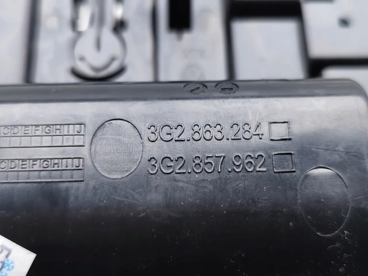 VW PASSAT CENDRIER TABLEAU DE BORD INSTRUMENTATION 2015 ESTATE 4/5DR 3G2863284