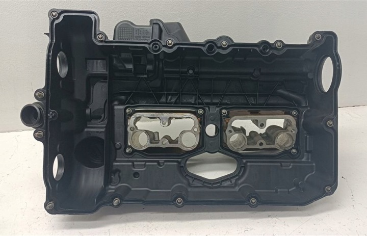 COUVERCLE DE SOUPAPES BMW F10 F20 F34 F30 F20 F36 N20B20A 2.0 I 7588412