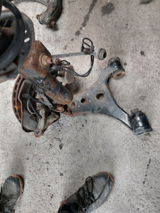 MERCEDES W169 A-KLASA 2.0CDI ROTULE DE DIRECTION AMORTISSEUR BRAS DE SUSPENSION AVANT DROIT DROITE