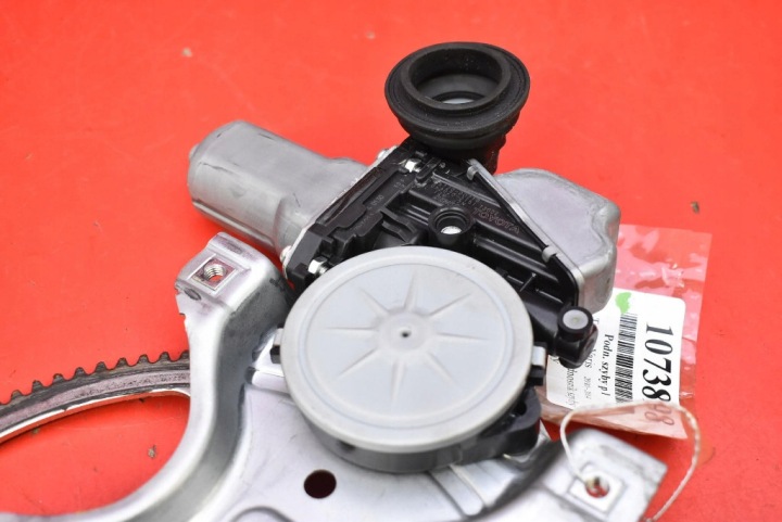ÉLÉVATEUR VITRES GAUCHE AVANT EUROPE 85720-0D210 TOYOTA YARIS 3 III 5D HAYON 10-14
