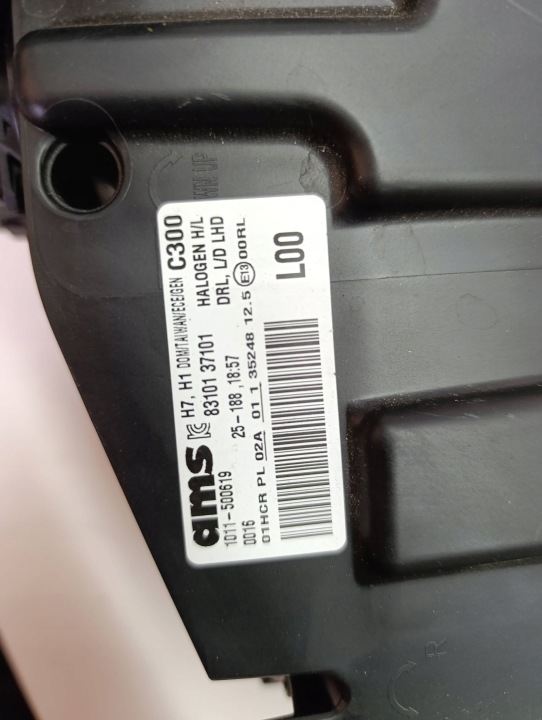 SSANGYONG KORANDO IV PHARE AVANT GAUCHE LENTILLE EUROPE 8310137101