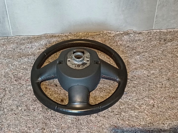 VOLANT S-LINE AUDI A4 B8 B7 A3 8P A6 8K0419091AG