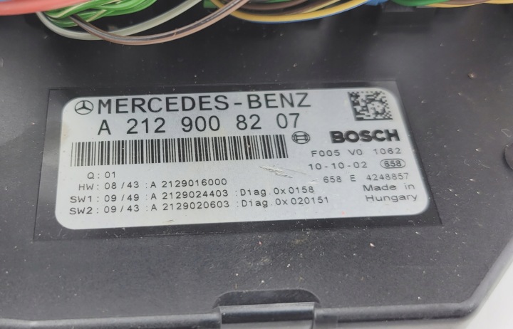 MERCEDES W204 MODULE SAM CONTRÔLEUR A2129008207
