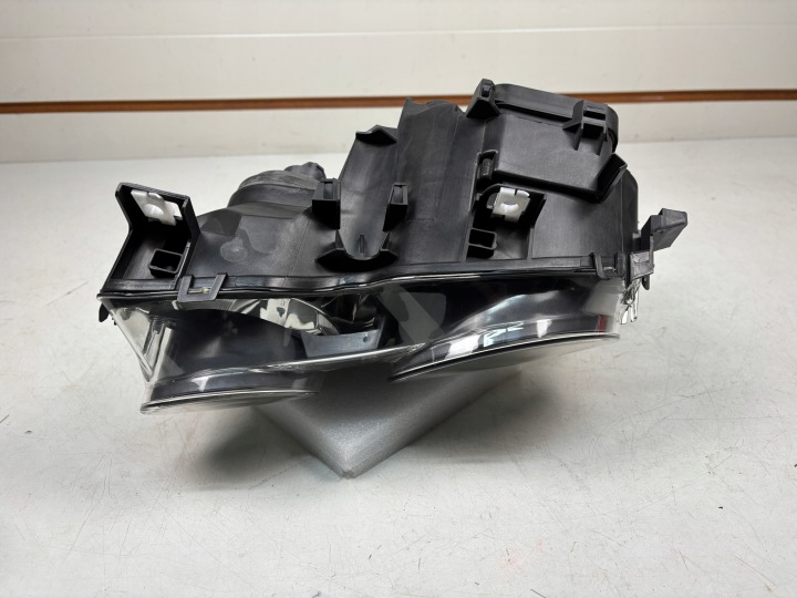 PHARE DROITE AVANT BMW 3 E46 COMPACT NEUF 6901970