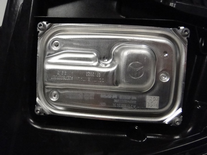 MERCEDES E CLASSE W213 LIFT PHARE DROITE LED HIGH PE