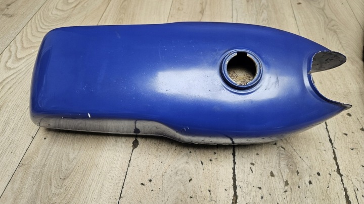 YAMAHA RD 50 RD50 RÉSERVOIR CARBURANTS ORIGINAL