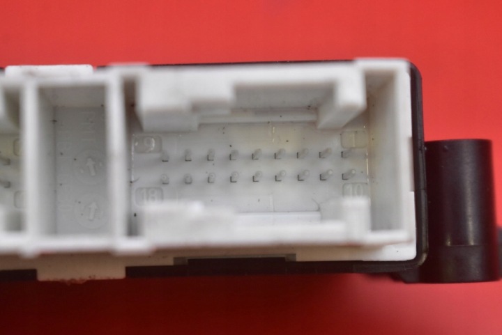 CONTRÔLEUR MODULE STATIONNEMENT PDC 5QA919283C SKODA OCTAVIA 3 III LIFT 17-20