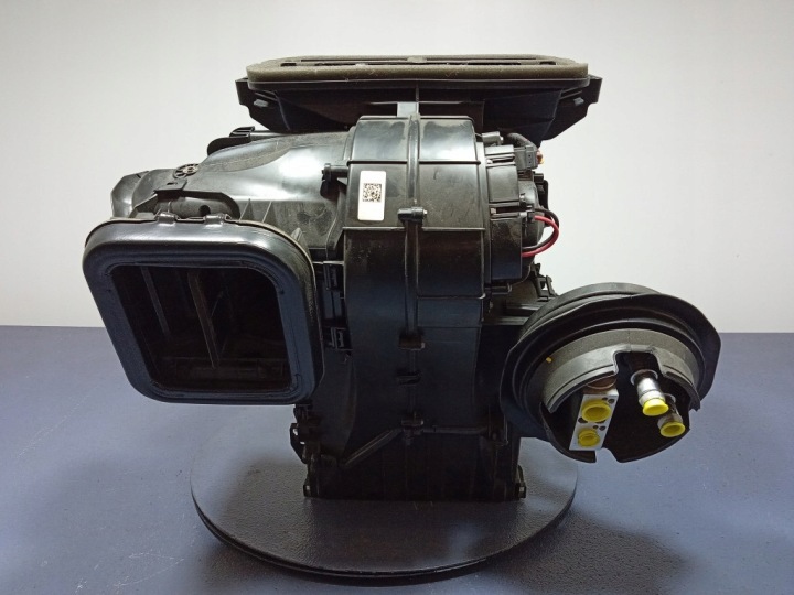 BMW 1 F40 CHAUFFAGE CHÂSSIS EUROPE 9871295