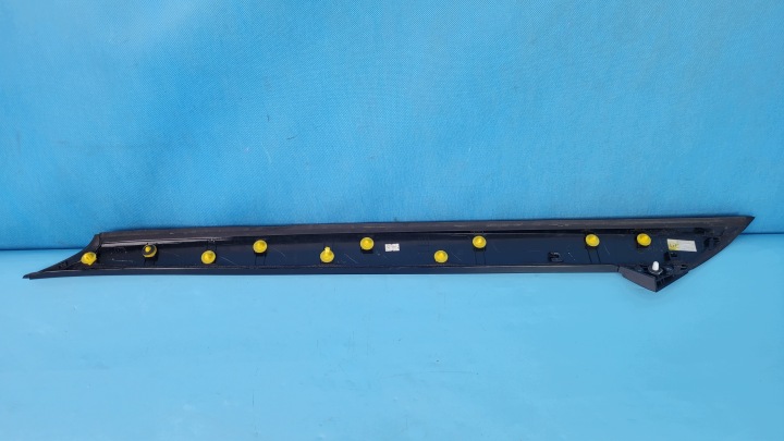 KIA EV6 22R MOULURE PARE-BRISE GAUCHE AVANT 86250-CV000