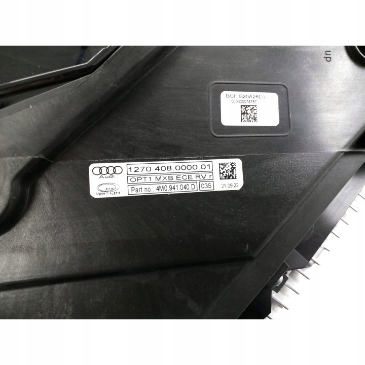 AUDI Q7 4MB RESTYLAGE KIT PHARES 4M0941039D