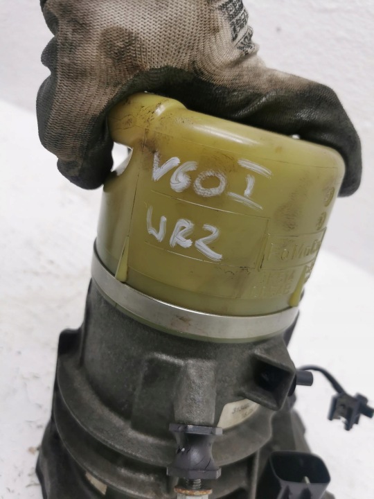 POMPE AMPLIFICATEUR VOLVO V60 I 2.0 D4 31340205