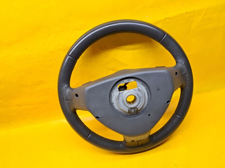 VOLANT CUIR MULTIEDIALNA WIELOFUNKCYJ ZAFIRA B 06-14 13326397 SLV