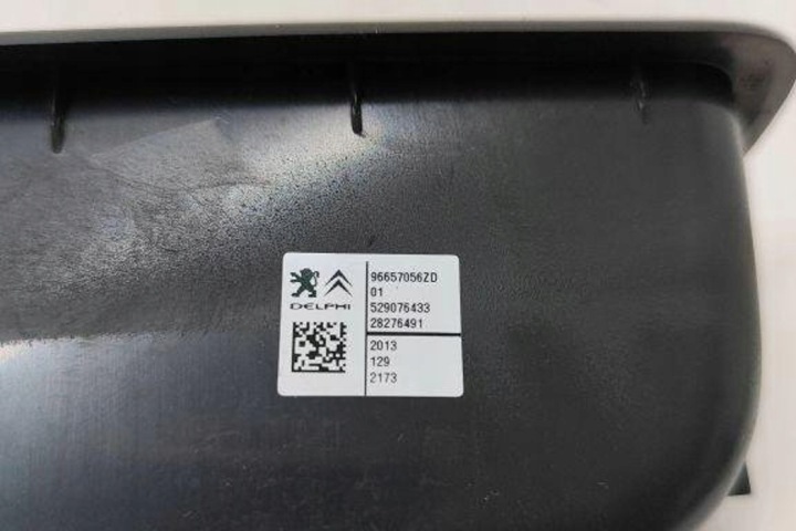BOUTON COMMANDE VITRE GAUCHES AVANT PORTES CITROËN C4 II (B7)