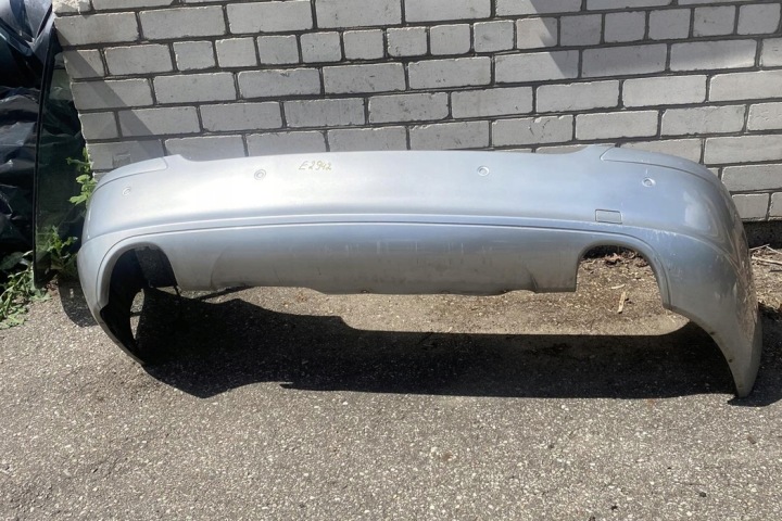 PARE-CHOCS ARRIÈRE MERCEDES-BENZ R (W251, V251) A2518850416 3.0L DIESEL 165KW