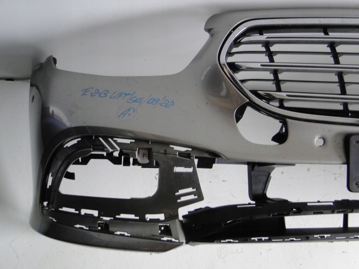 MERCEDES E CLASSE 213 W213 LIFT PARE-CHOCS AVANT