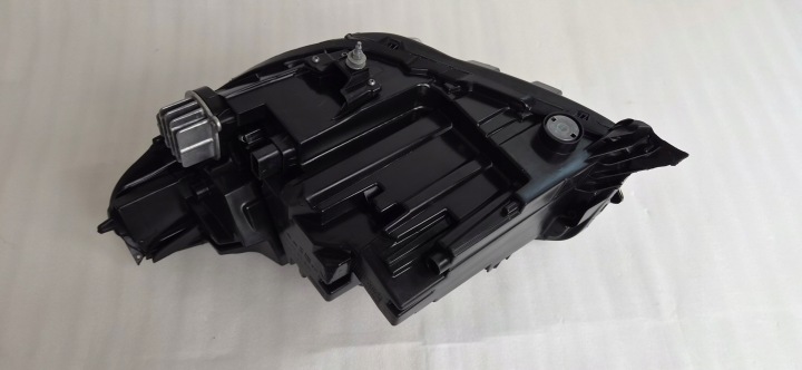 PHARE DROITE AVANT OPEL CORSA F 2019- LED 9829522580