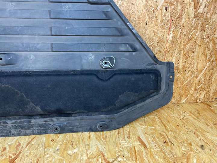 PLAQUE PROTECTION PLANCHER SOUS MOTEUR CHÂSSIS BMW 5 G30 G31 7455536