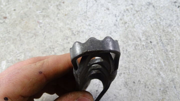 P829 BMW R1200GS R 1200 GS 19- SET PODNOZEK CONDUCTEUR