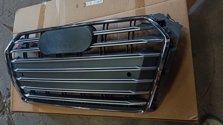 RADIATOR GRILLE AUDI A4 2016+ PATTERN AUDI S4 GRAY 