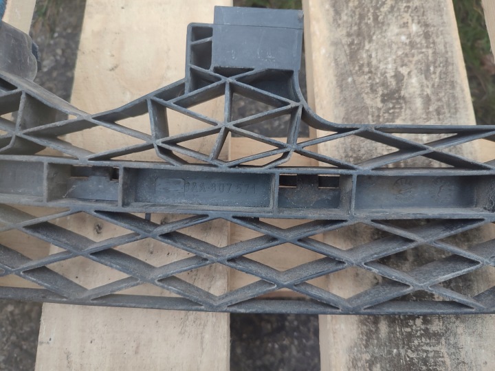 PANNEAU AVANT RENFORCEMENT VOLKSWAGEN VW PASSAT B7 3AA807571