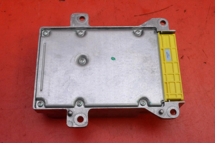 MODULE CAPTEUR AIRBAG COUSSINS A2129014204 MERCEDES E-KLASA W212 09-13