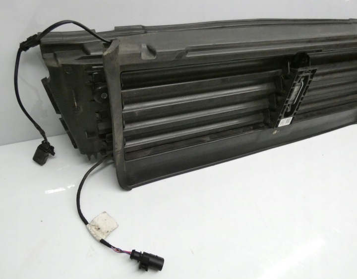 VW GOLF 7 VII 5G0122321H GUIDE D'AIR STORE JALOUSIE