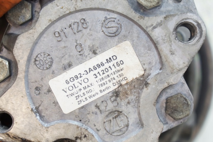 VOLVO S80 II V70 III XC70 3.2 POMPE AMPLIFICATEUR 31201150 6G92-3A696-MD