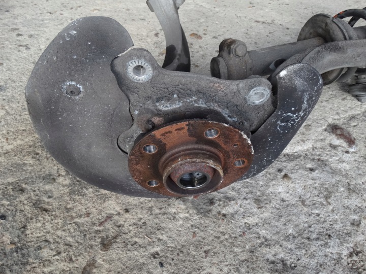 AUDI A4 B8 LIFT 12-15 ROTULE DE DIRECTION AMORTISSEUR DROIT AVANT SUSPENSION DROIT