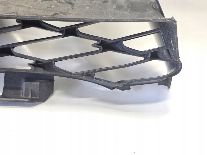 GRILLE CENTRALE GRILLE PARE-CHOCS AVANT LEXUS RX IV 15-19 F-SPORT