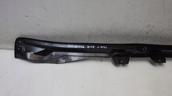 RENAULT OE 668104935R DOUBLURE DE PASSAGE DE ROUE INFÉRIEUR