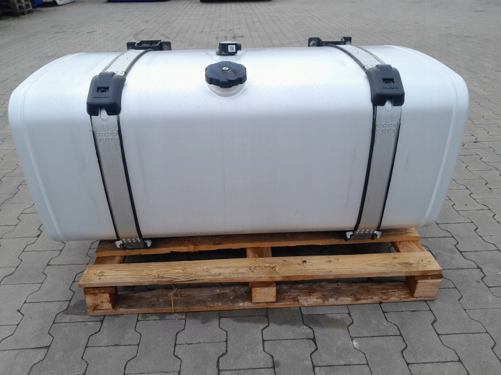 RÉSERVOIR CARBURANTS MAN TGX TGS TG3 EURO 6 480L 2022 ANNÉE LOW DECK MEGA TG3