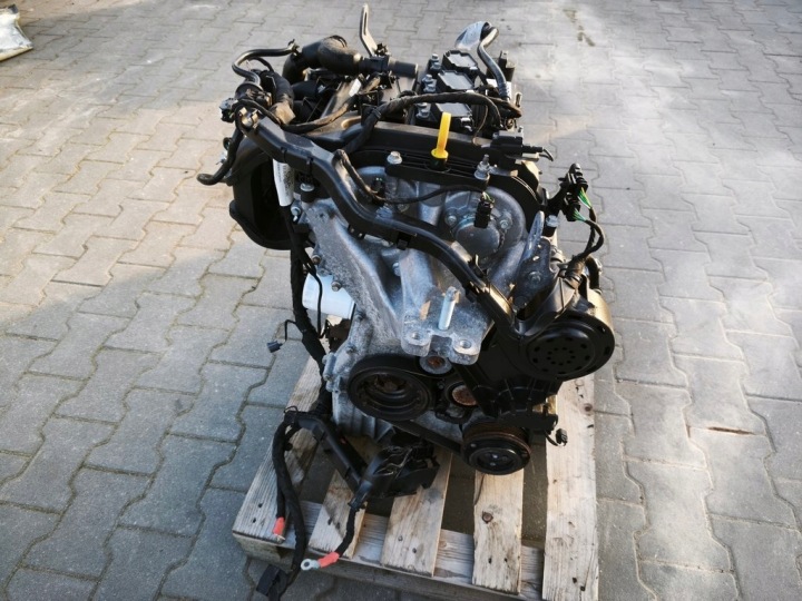 FORD FIESTA MK8 1.1 ESSENCE 2017- MOTEUR COMPLET XPJC