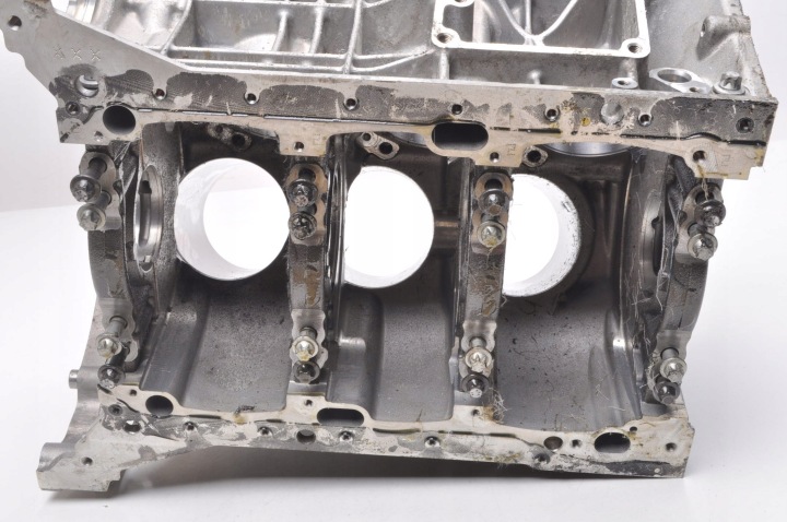 MERCEDES CLASSE C A205 BLOC MOTEUR 276823
