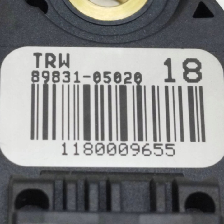 2011 TOYOTA VERSO CAPTEUR ZDERZENIOWY AIRBAG 8983105020