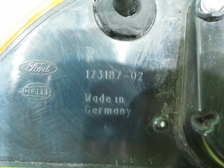 FORD S-MAX I LIFT 1.6 B 12R 5D PHARE DROITE ARRIÈRE 173187-02