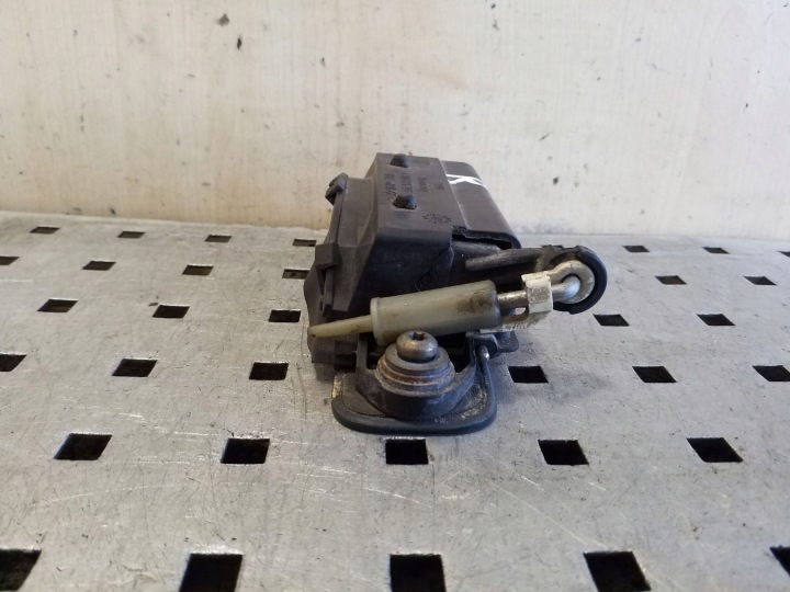 AUDI 80 90 S2 B4 POIGNÉE EXTÉRIEUR ARRIÈRE DROITE CÔTÉ 8A0839205D
