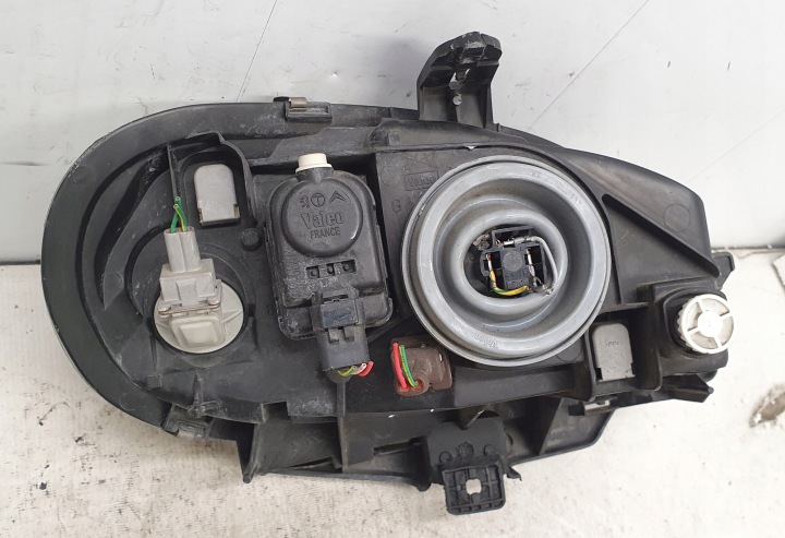 CITROEN SAXO LIFT PHARE AVANT GAUCHE EUROPE ORIGINAL