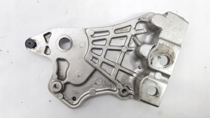 YAMAHA MT 07 13-18 POIGNÉE FIXATION