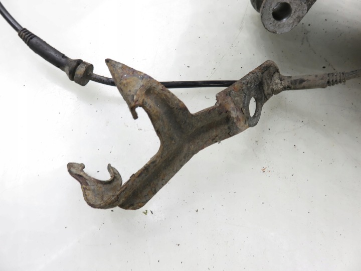 ROTULE DE DIRECTION MOYEU AVANT GAUCHE BMW 5 E60 530 D M57 D30 (306D2) 6760953