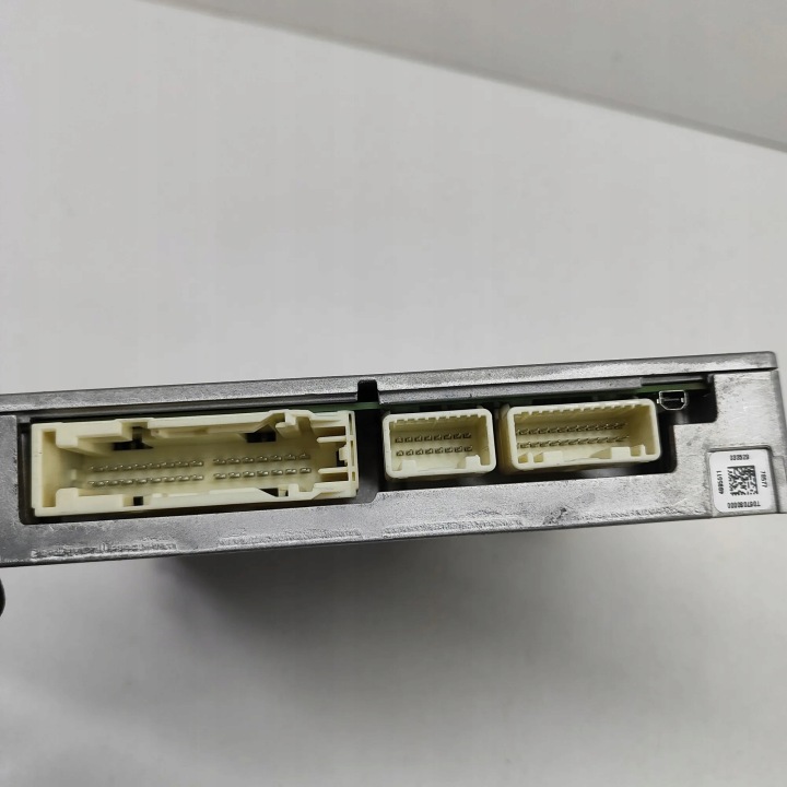 TOYOTA SIENNA 2.5 HYBRID XL40 XSE LIMITED AMPLIFICATEUR MODULE JBL 2022-