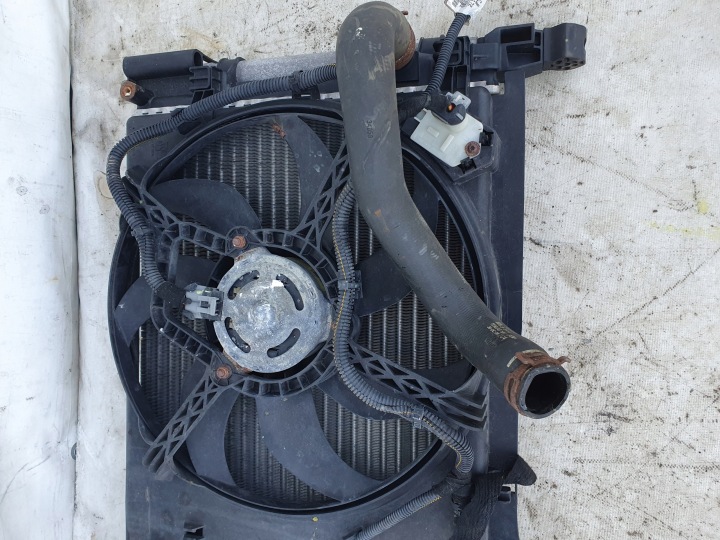 RADIATEUR VENTILATEUR OPEL CORSA D 1.2