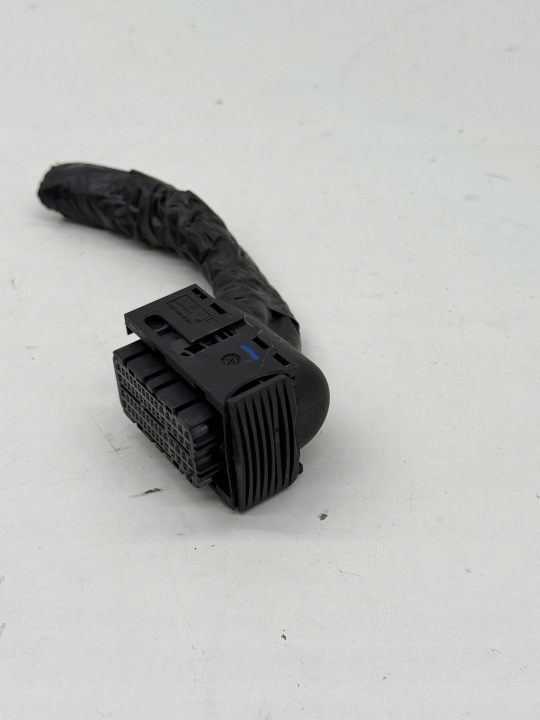 AUDI VOLKSWAGEN SKODA PUCE PUCE RACCORD FIL 8K0906379 8K0906379A