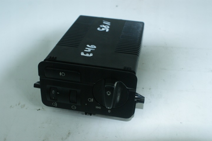 COMMUTATEUR COMMUTATEUR FEUX PANNEAU COMMANDE FEUX BMW E46 61.31-6907944