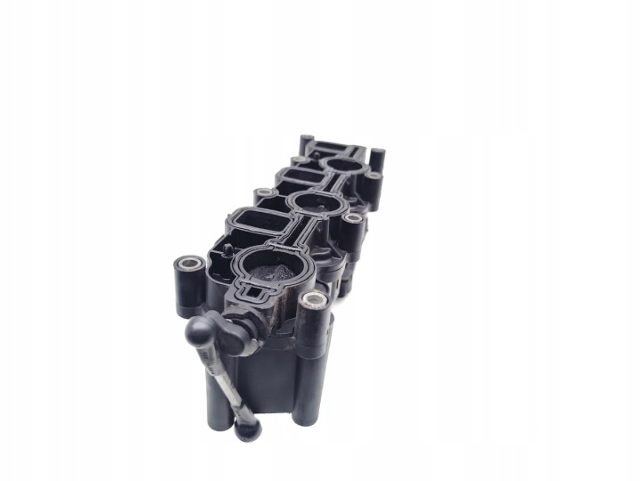 COLLECTEUR ADMISSION GAUCHE GUIDE VW AUDI 059129711BJ