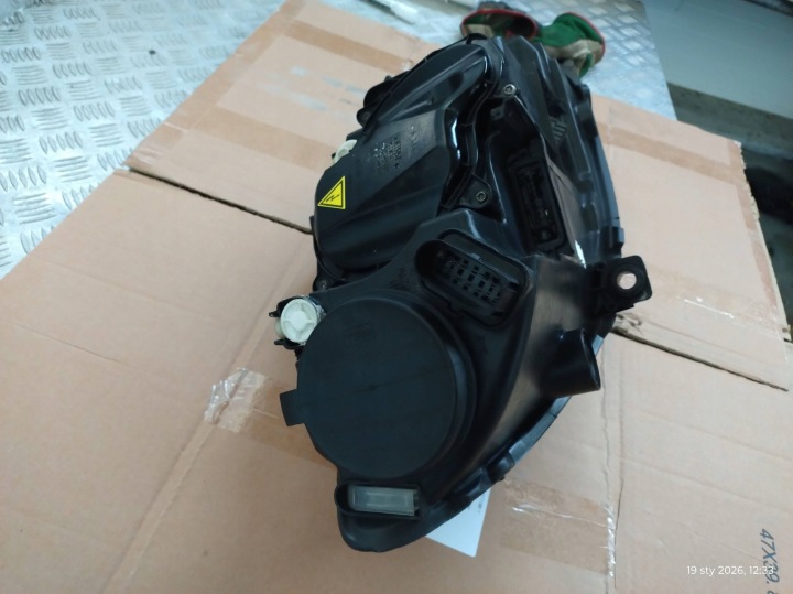 SEAT ALTEA LEON II LIFT 2009-2015 PHARE AVANT AVANT GAUCHE XÉNON