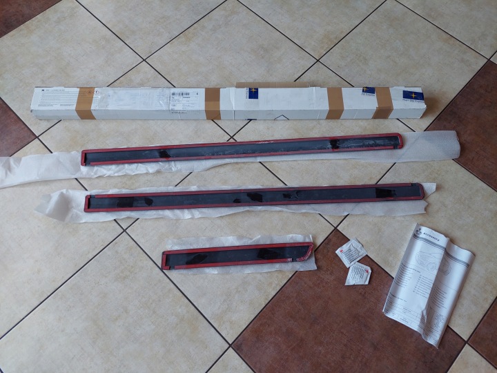 MOULURE PORTES MITSUBISHI ASX 2010